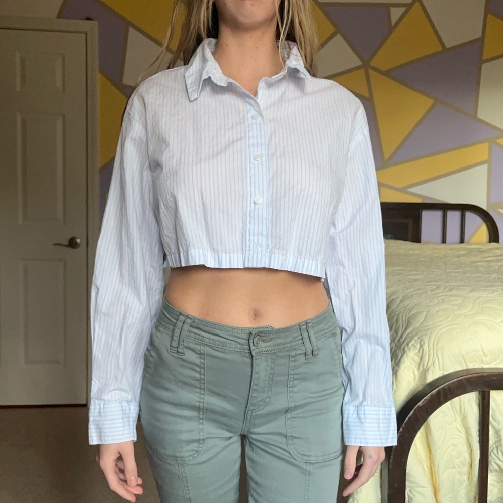H & M button down top